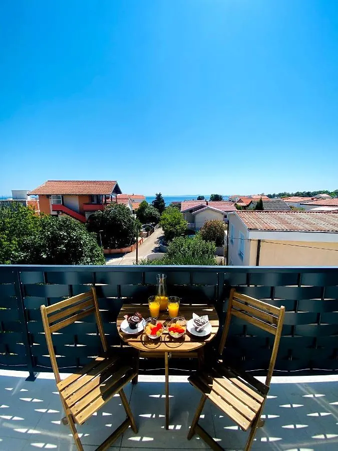 Apartment Villa Danza Del Mar - Designed For Adults Vir