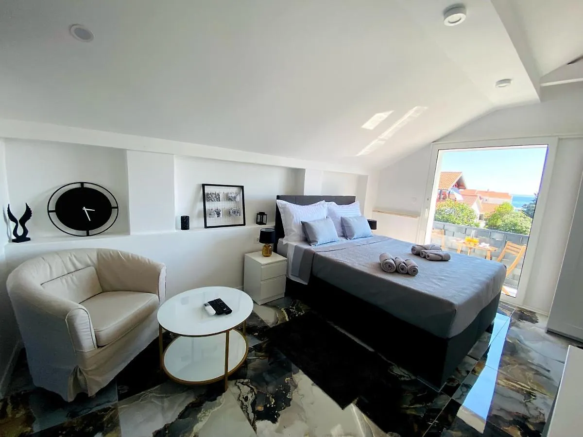 Apartment Villa Danza Del Mar - Designed For Adults Vir